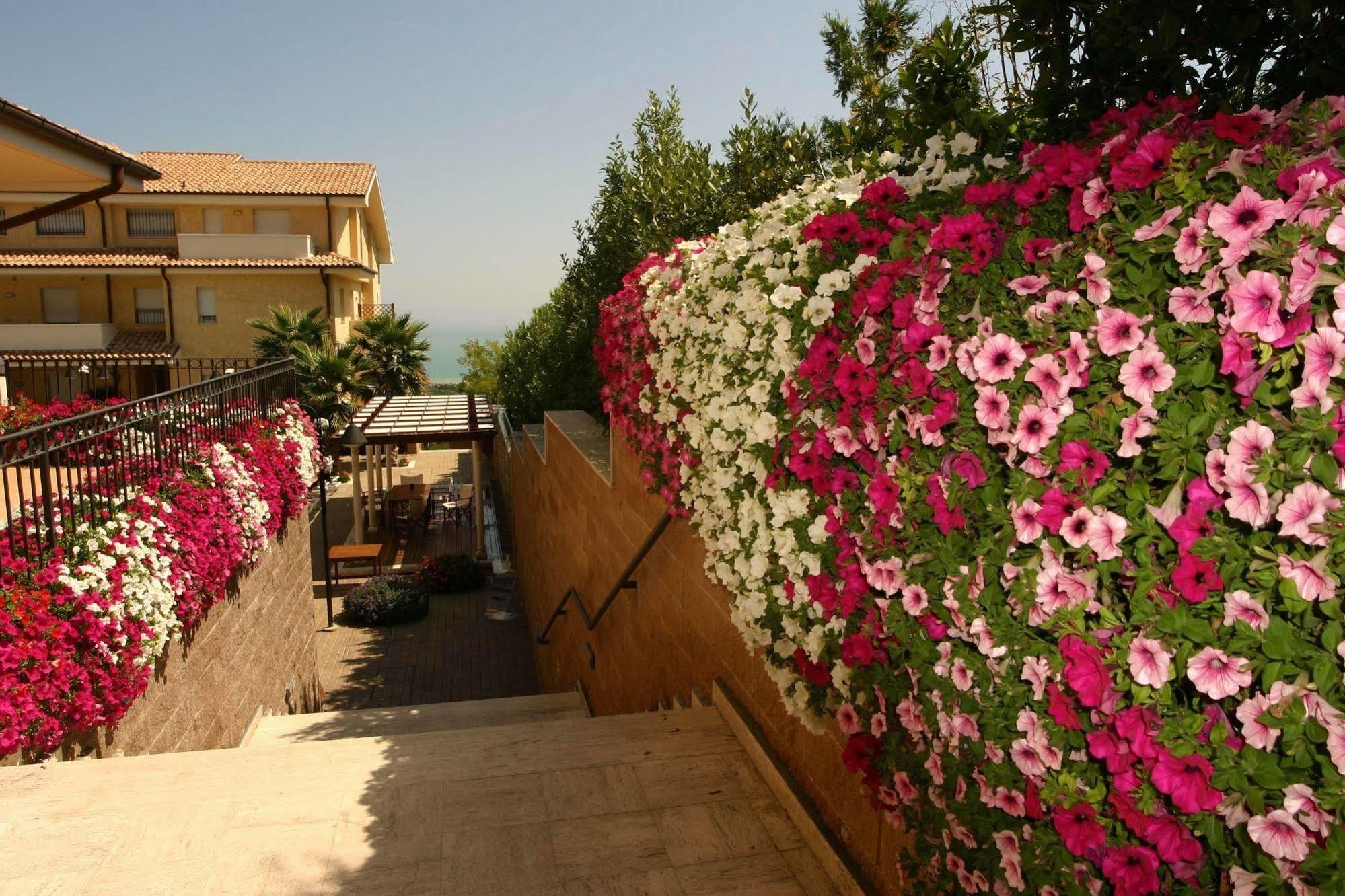 Residence Tortorella Tortoreto Dış mekan fotoğraf